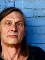 Арьен Дэнкер
